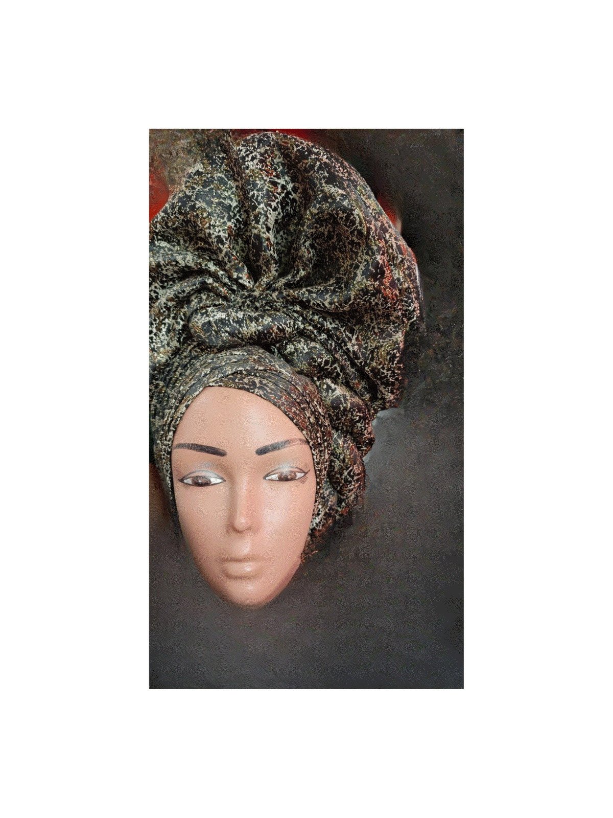 Bentix headties displayed on a model, showcasing their stylish and comfortable design for everyday wear.